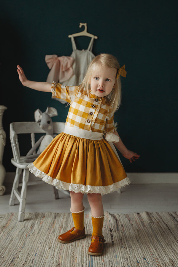 Brie Over Pettiskirt – Violette Field Threads