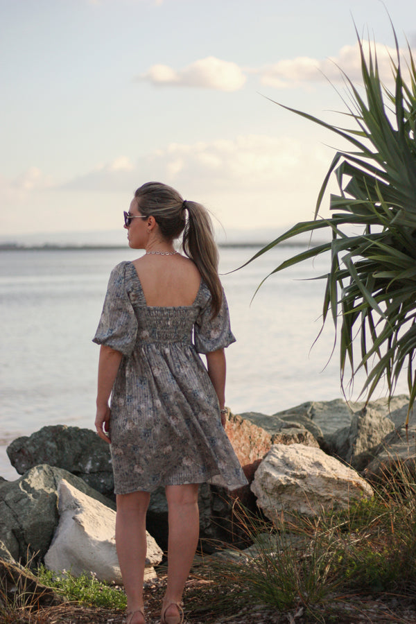 レディースウェア Theredthread S oval pleats dress Dresses – THREAD