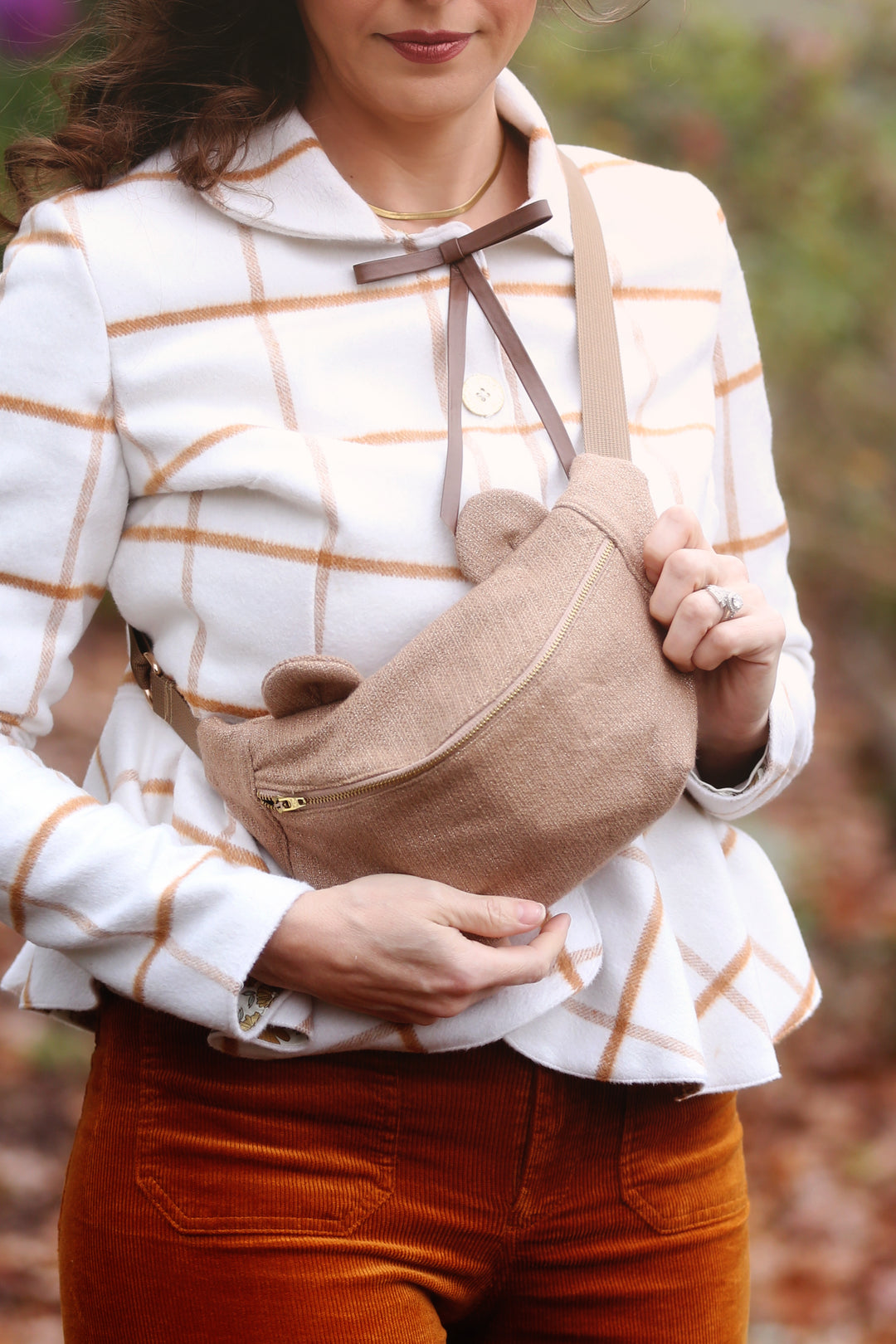 RTGGSEL Women's Contrast Colour Plaid Striped Saddle Crossbody RTGGSEL Women's Contrast Colour Plaid Striped Saddle Crossbody