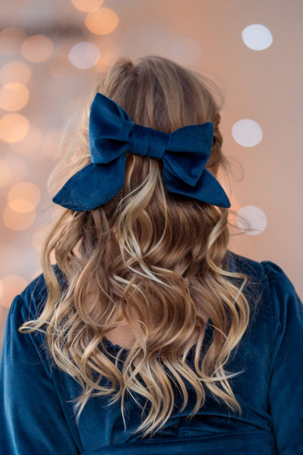 Valerie Vintage Bow