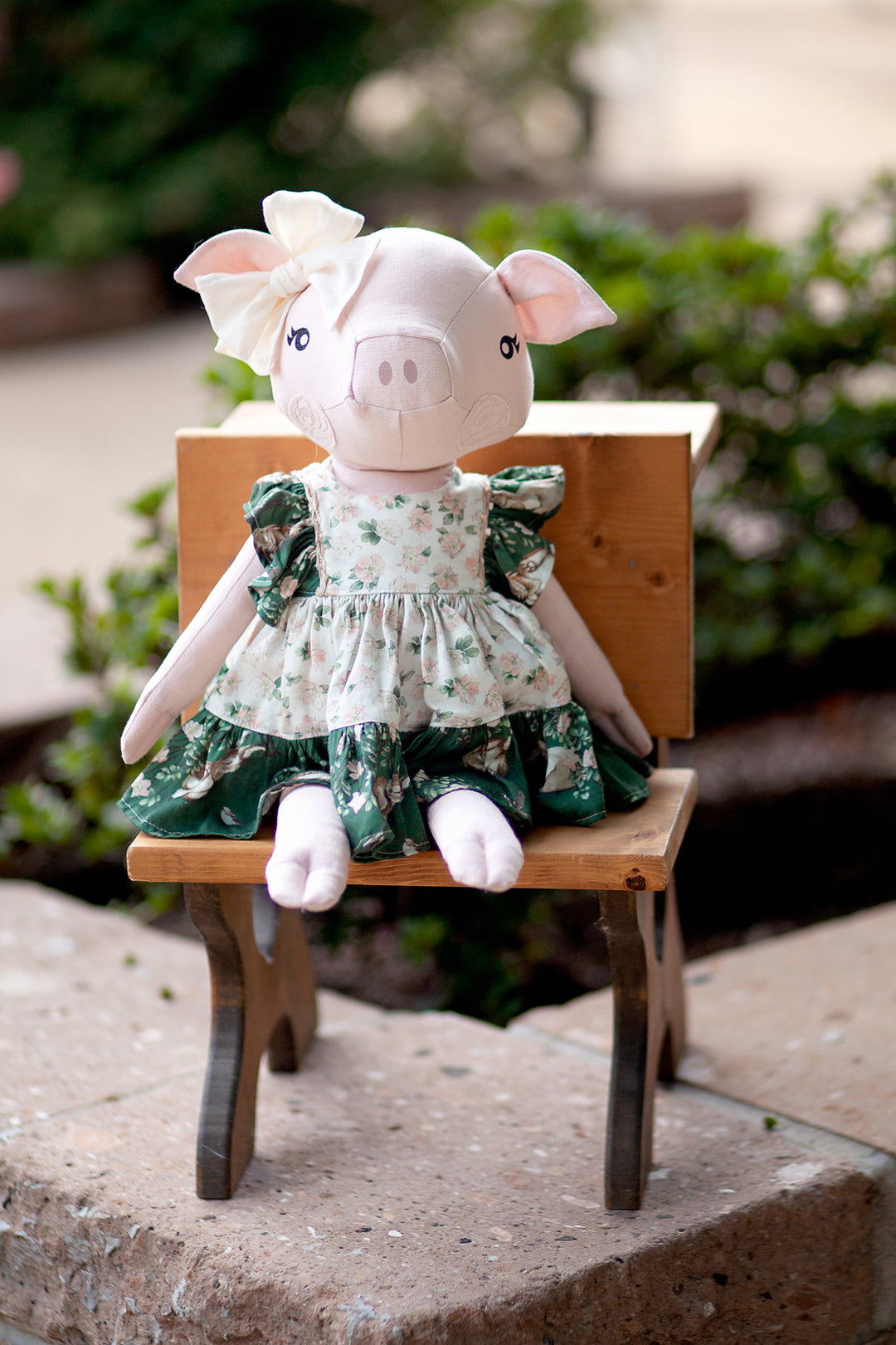 Paloma Pig 18" Stuffie Animal Pattern