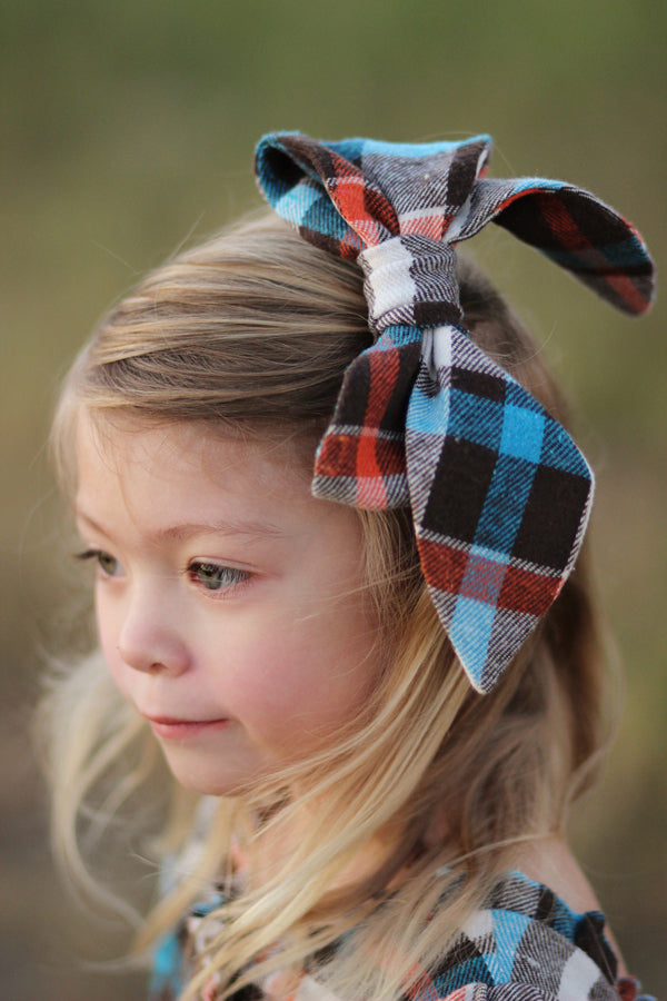 Valerie Vintage Bow