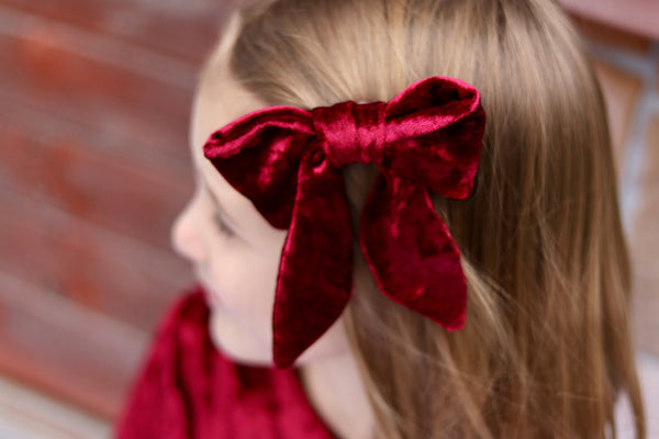 Valerie Vintage Bow