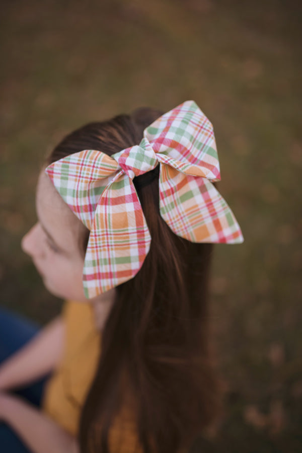Valerie Vintage Bow