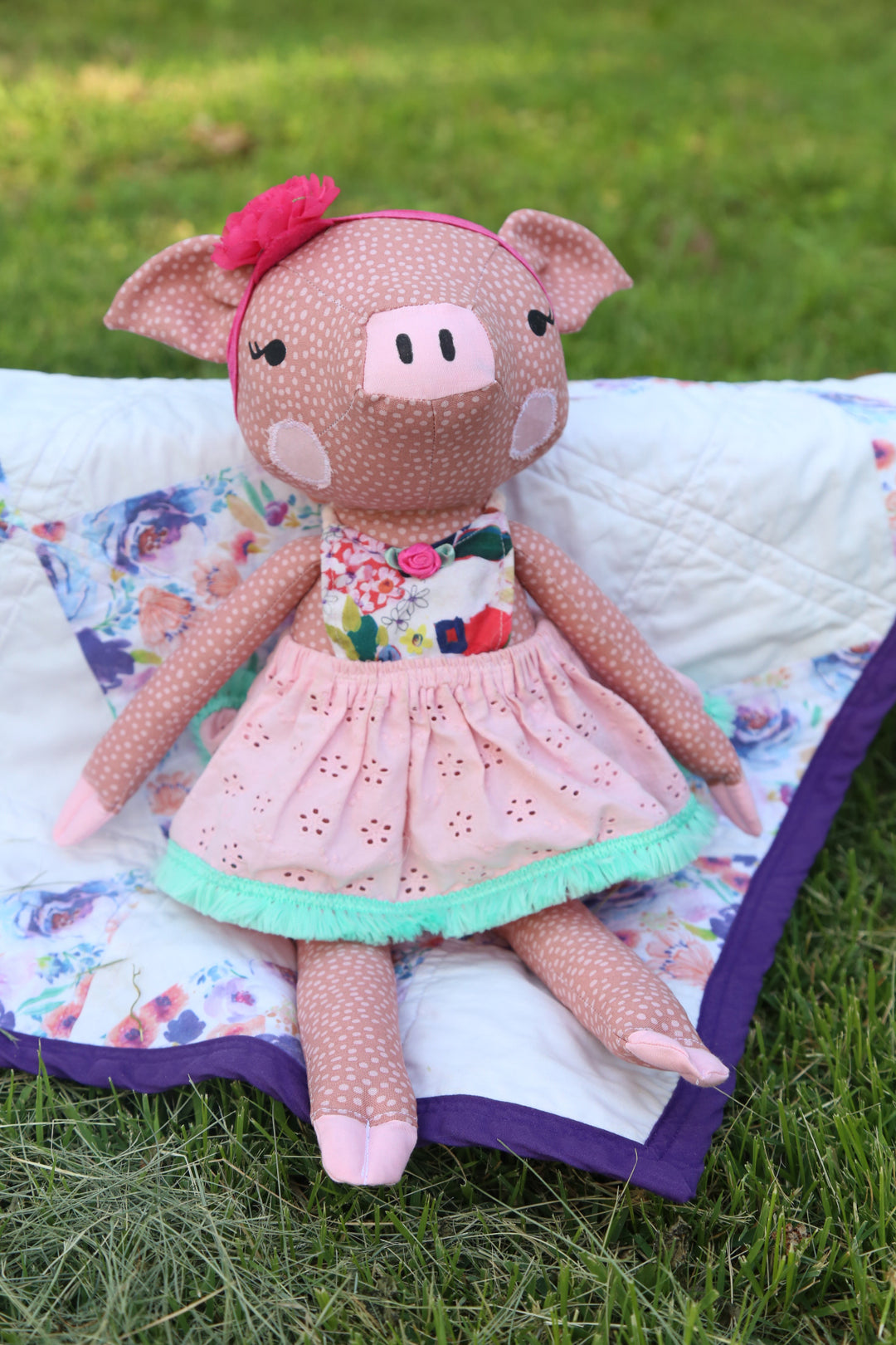 Paloma Pig 18" Stuffie Animal Pattern