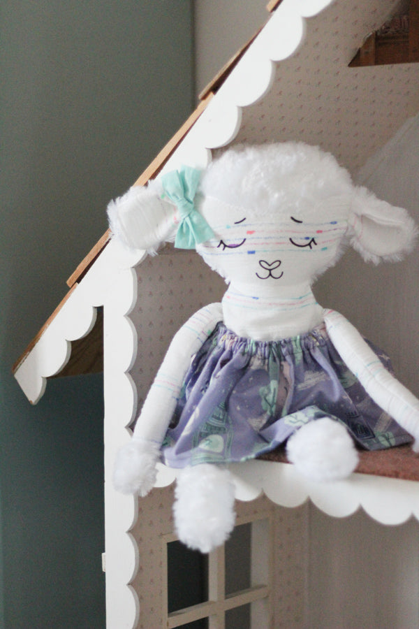 Lovey Lamb 18" Stuffie Animal Pattern