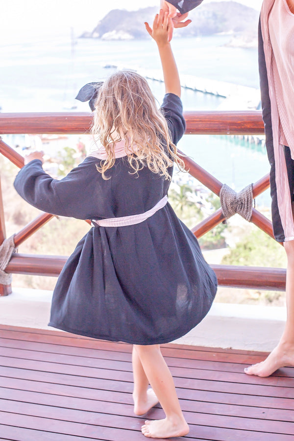 Delphine Girls Robe – Violette Field Threads