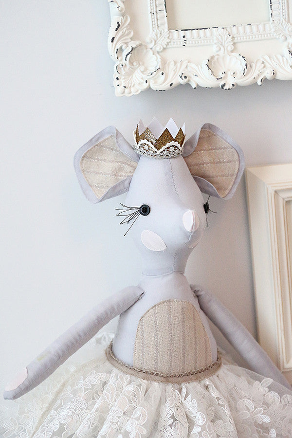 Milly Mouse 18" Stuffie Animal Pattern