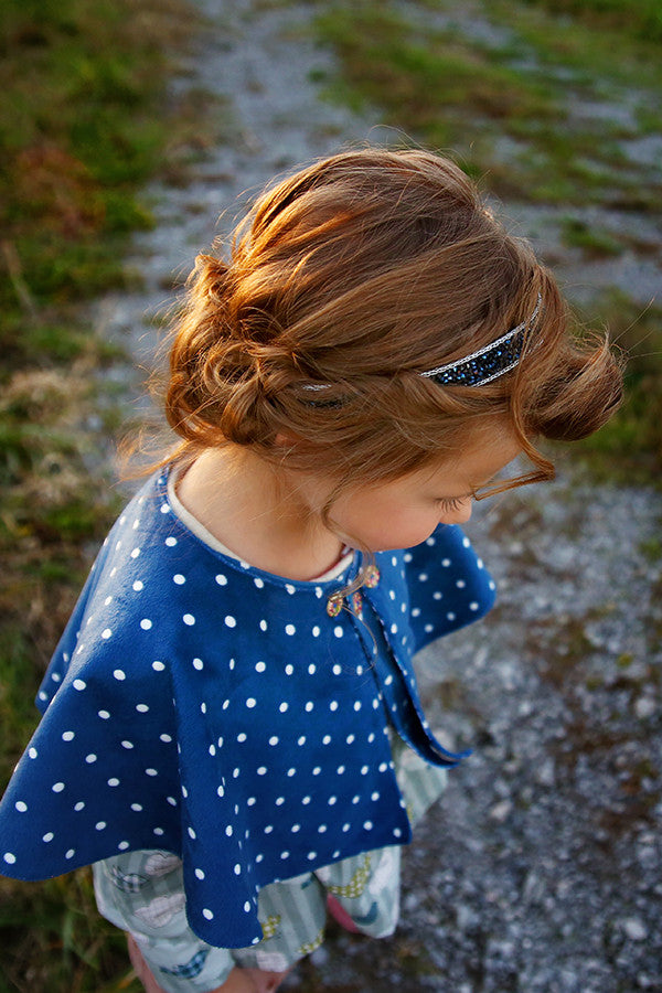 Ella Girls Capelet – Violette Field Threads