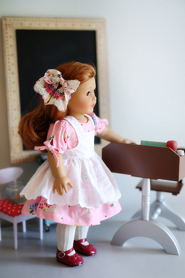 Vivi Doll Pinafore