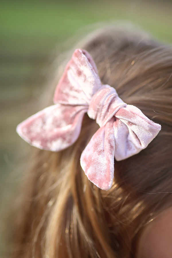 Valerie Vintage Bow