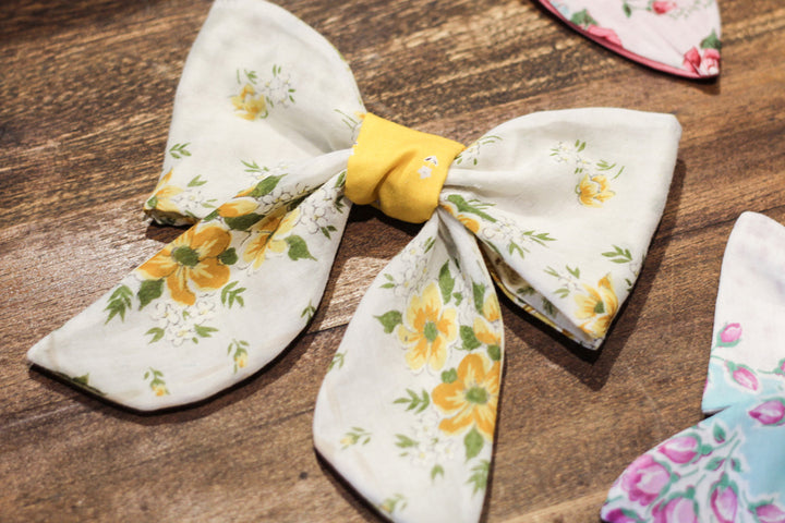Valerie Vintage Bow