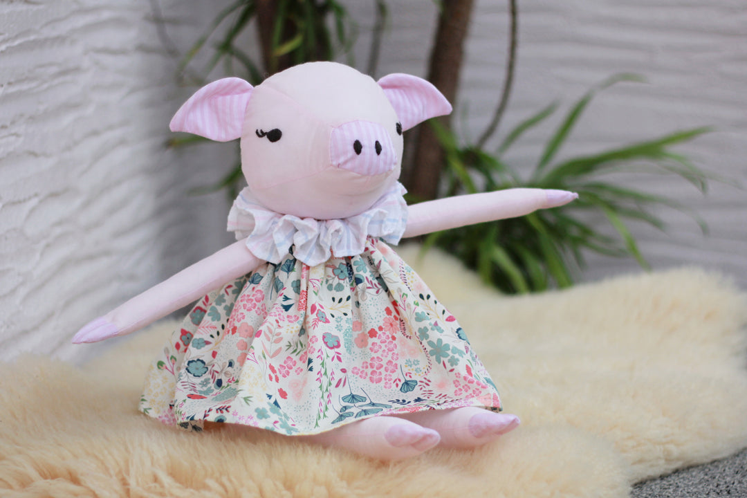 Paloma Pig 18" Stuffie Animal Pattern